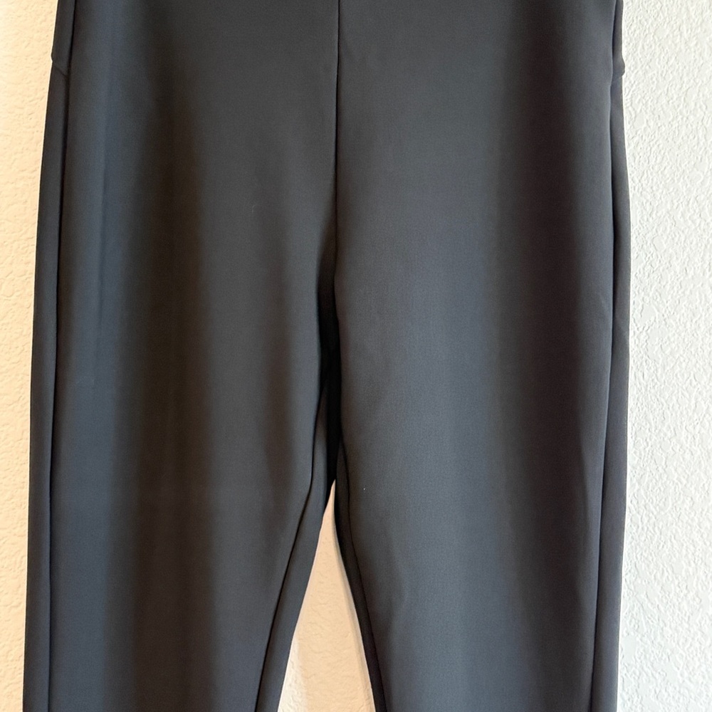 🆕  Women’s Black Stretch Leggings Size L Ultra-Soft High Waist Comfort NWOT - Picture 6 of 15